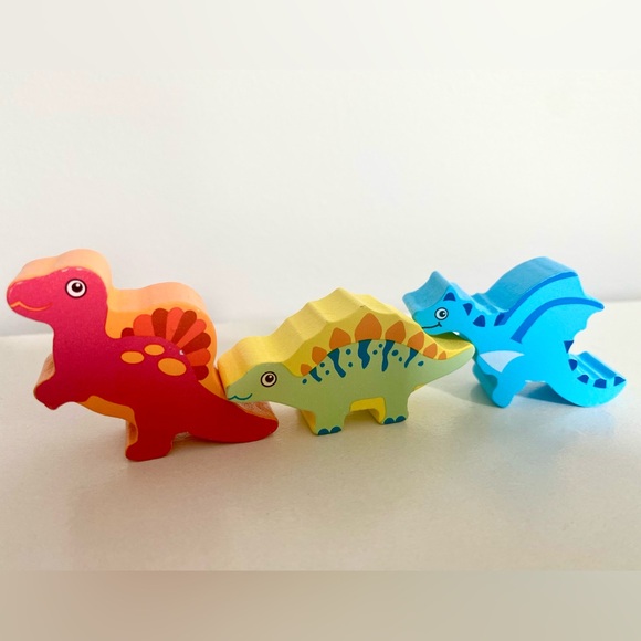 NEW Wooden dinosaur toy - Picture 4 of 4